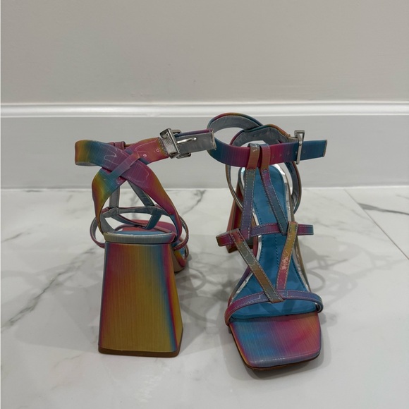 Gianni Bini Heels Colorful - Picture 3 of 5